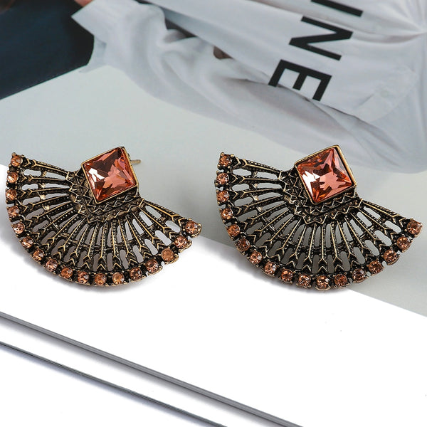 Vintage Fashion Fan-Shaped Ear Nail Trend High-Quality Shiny Crystal Female Dainty Earrings