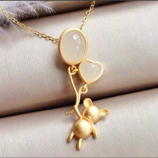 white Chalcedony clavicle chain love balloon bear  cute  fresh and elegant pendant