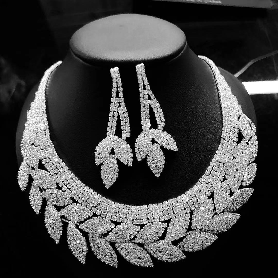 luxury exaggerated jewelry set Rhinestone Crystal Bridal Jewelry Set women