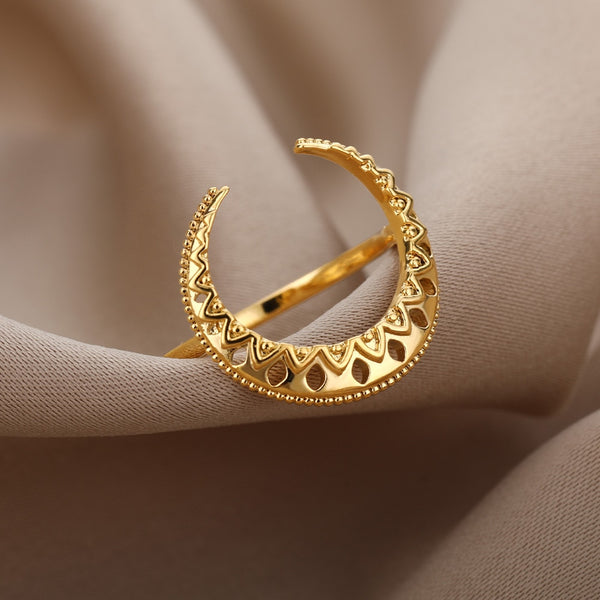 Sweet Adjustable Moon Finger Rings For Women