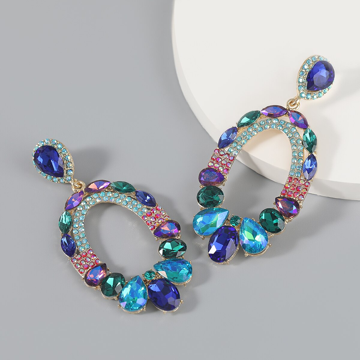 Fashion Metal Oval Rhinestone Glass Earrings Women