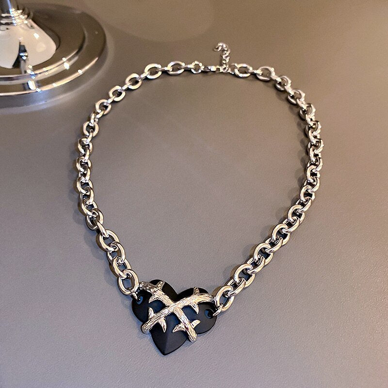 Black Heart Choker Necklaces for Women Silver Color Chain Necklaces