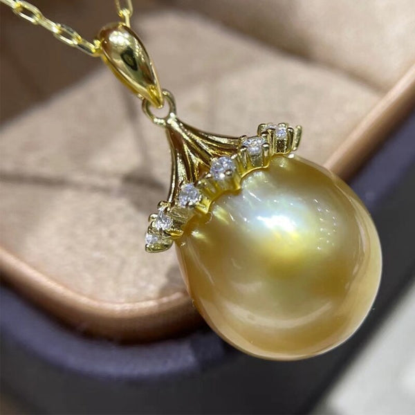 Natural Ocean Golden Pearl 12-13mm Pendants Necklaces For Women