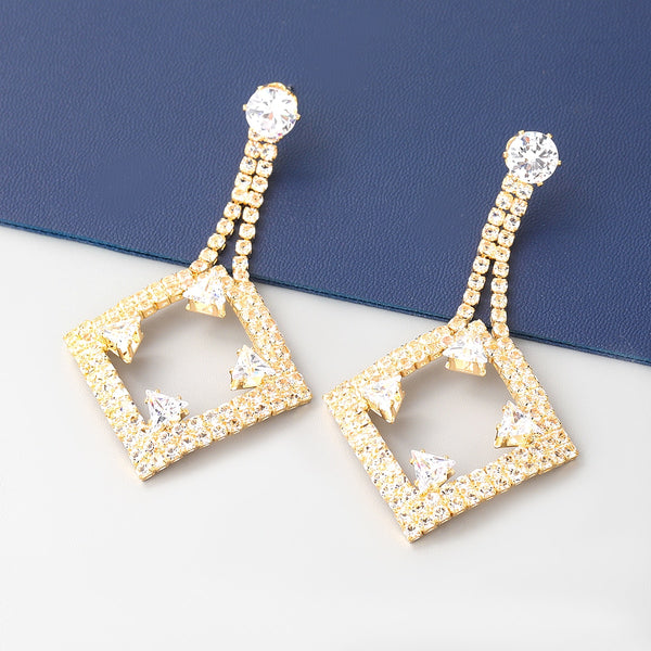 Pauli Manfi Fashion Metal Hollow Rhinestone Geometric Earrings Women