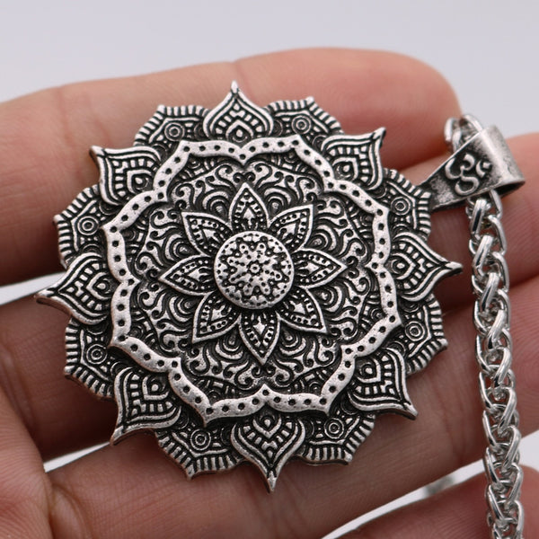 Vintage Stainless Steel Mandala Flower Pendant Necklace For Men Women