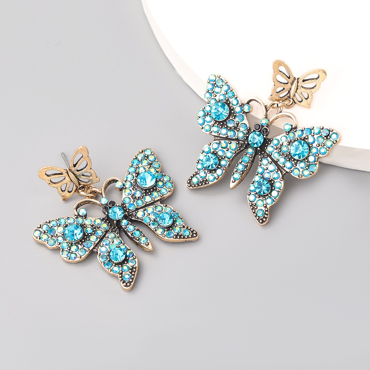 Pauli Manfi Fashion Multi-layer Metal Rhinestone Butterfly Earrings Women