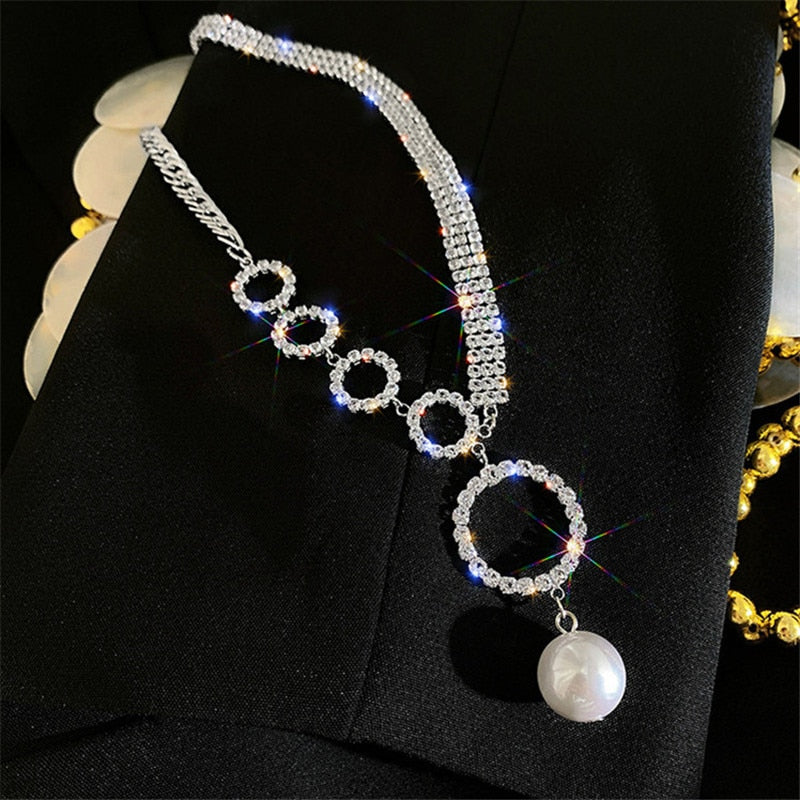 Geometric Circle Rhinestone Choker Necklaces for Women Clavicle Chain Pearl Pendant Necklaces