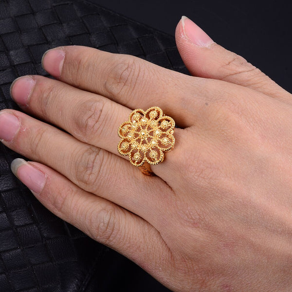 Trendy Gold color wedding Rings For women Pattern Rings