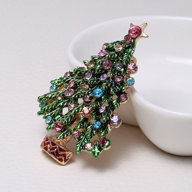 Green Enamel Tree Brooches Women Men Christmas Tree Party Causal Office Brooch