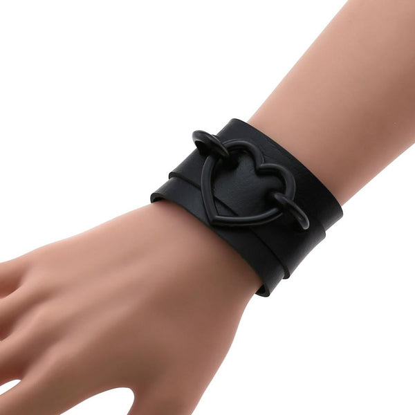 Black Heart Metal Punk Leather Bracelets Women