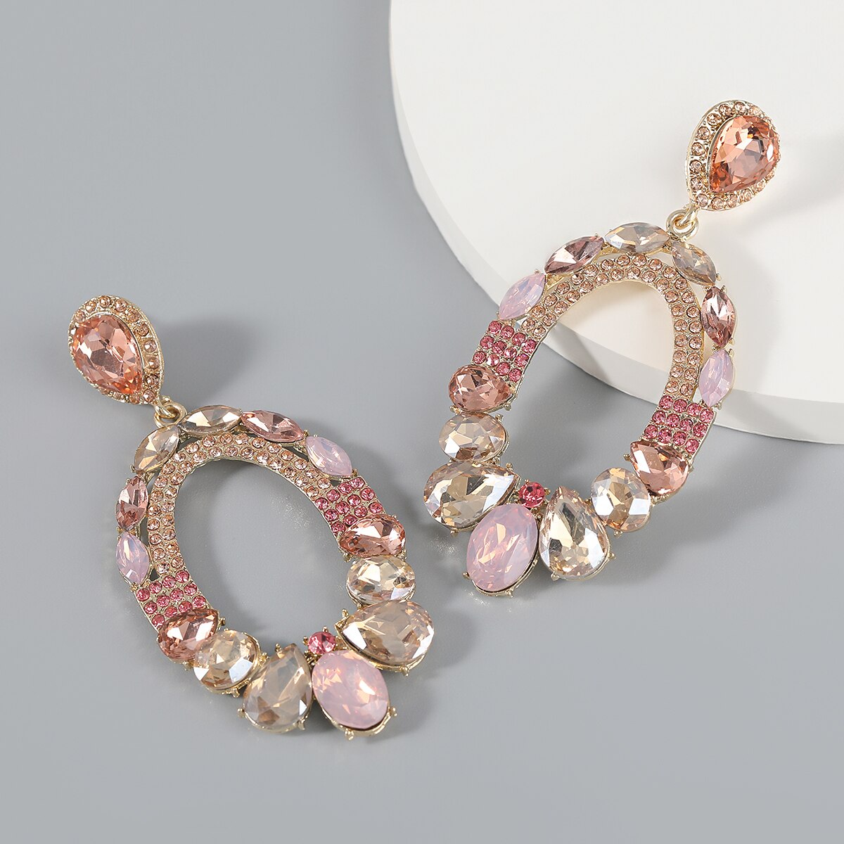 Fashion Metal Oval Rhinestone Glass Earrings Women