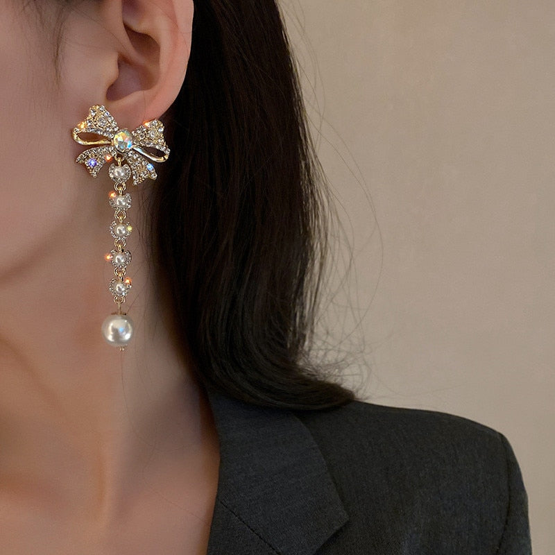 Korean Style Bowknot Rhinestone Dangle Earrings for Women Long Tassel Pearl Earrings