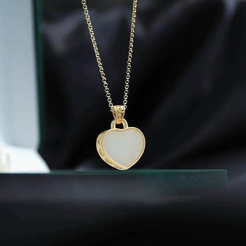 Fall New Natural Hetian Jade Love Heart-shaped Gilt Necklace Pendant