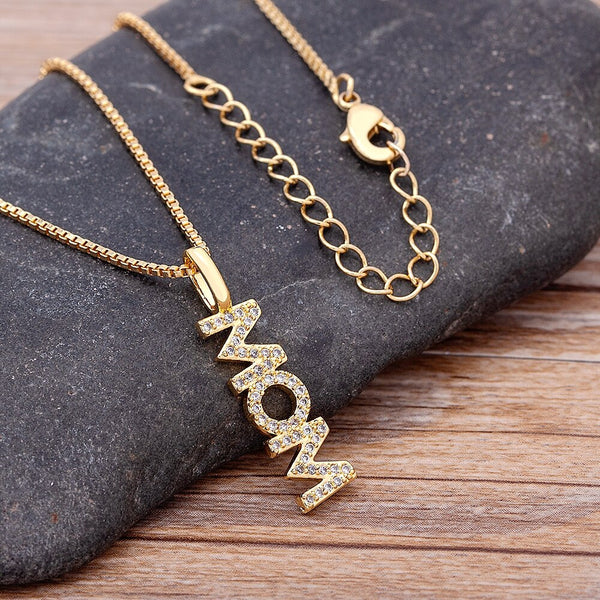 Light Luxury Mom Letter Pendant Women Necklace