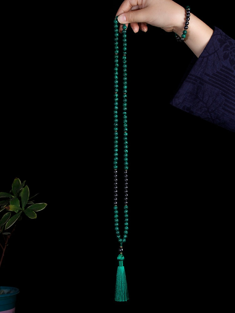 108 malachite stone beads Necklace With Cotton tassel Pendant