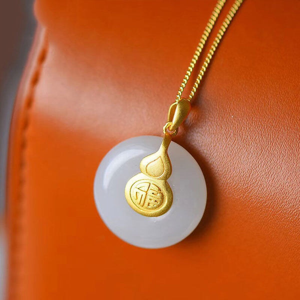 Classic Design Natural Hetian White Jade Round Brand Gourd Pendant Necklace