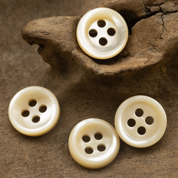 5pcs Thickness 2.65 mm Light Yellow Trocas Buttons