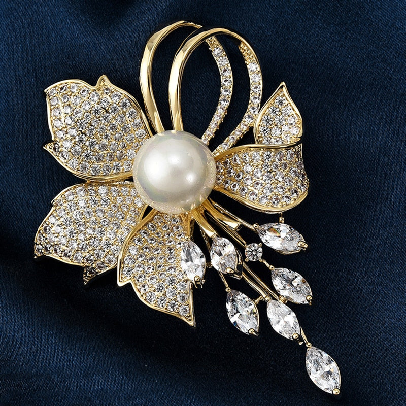 Copper Micro-Set Cubic Zirconia Luxury Flowers Imitation Pearl Brooch