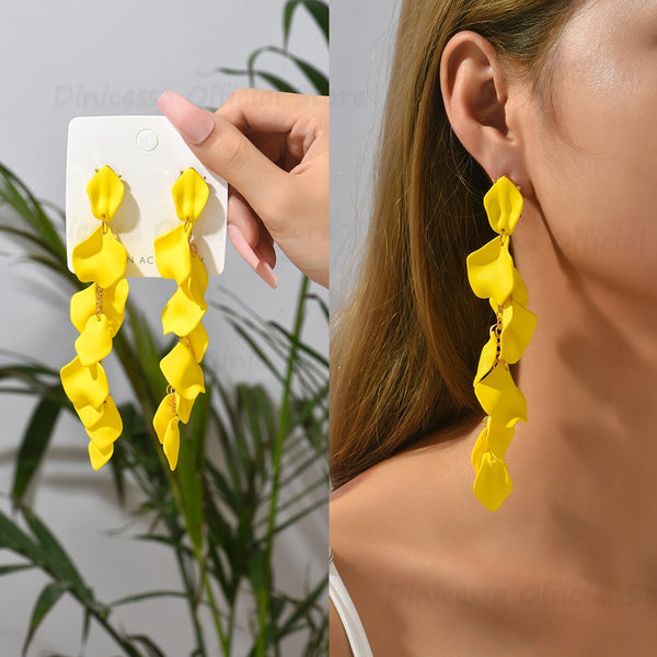 Korean Fashion Acrylic Petal Flower Tassel Dangle Earrings For Women