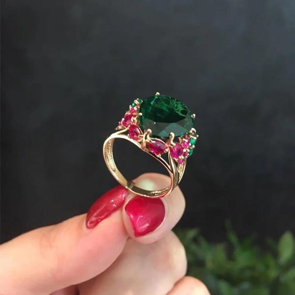 Elegant Square Emerald Ring for Women