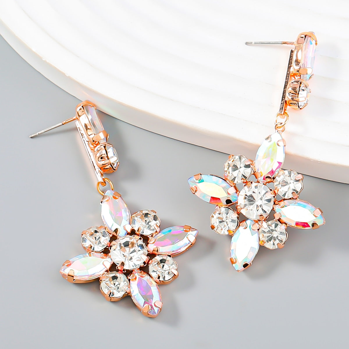 Fashion Metal Geometric Rhinestone Earrings Women