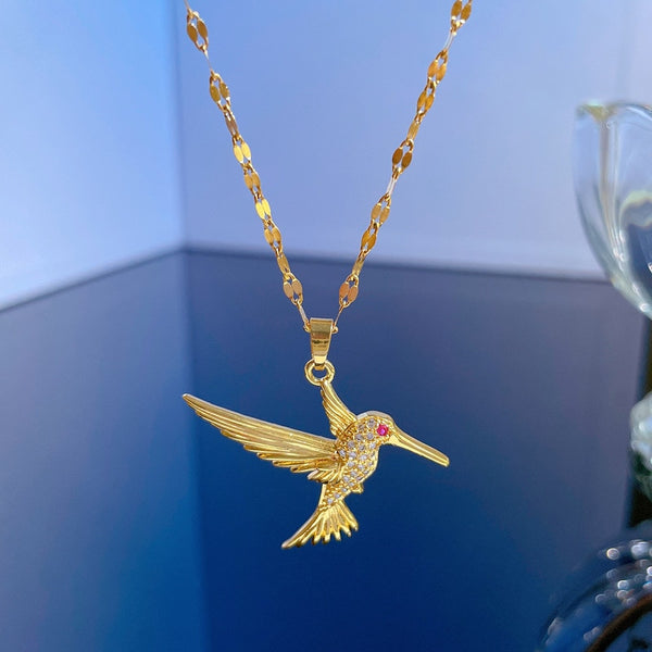 Sweet Elegant Flying Bird Woodpecker Zircon Pendant Necklaces For Women