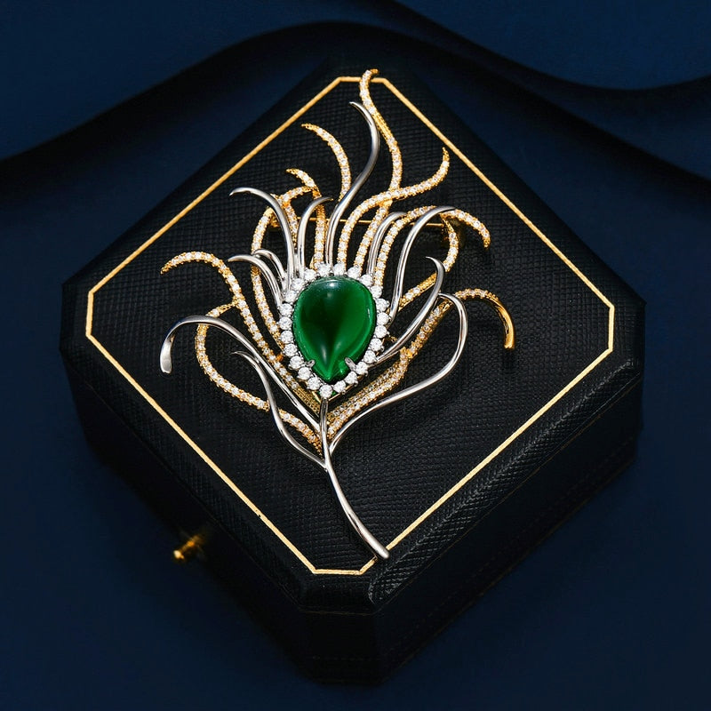 Luxury Fashion Copper Micro-Set Cubic Zirconia Emerald Two-Color Peacock Feather Brooch