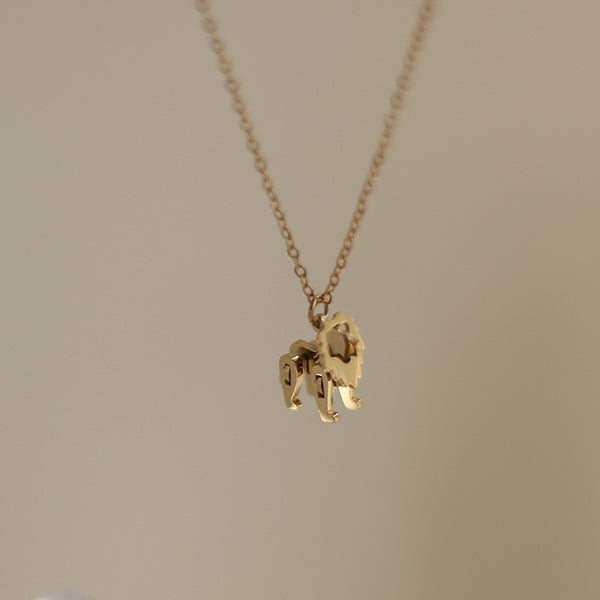 Stainless Steel Unique Retro Golden Three-dimensional Lion Fashion Necklace