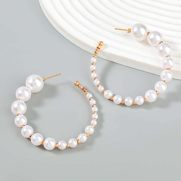 New Fine Elegant Hoop Earrings Vintage Round Pearl Earrings for Women