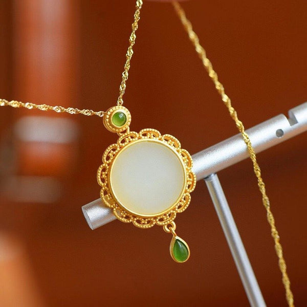 new style ancient gold craftsmanship inlaid natural Hetian jade round necklace