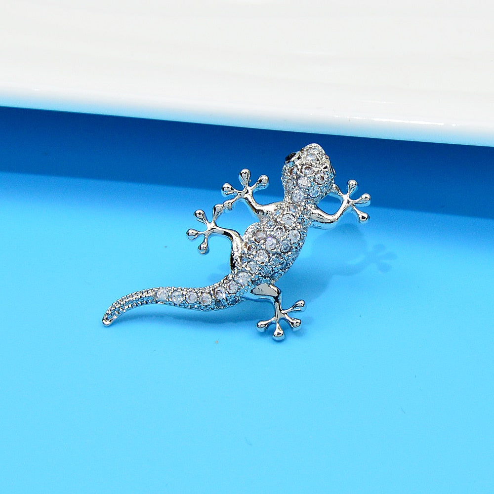 Zircon Small Lizard Collar Pin Brooch