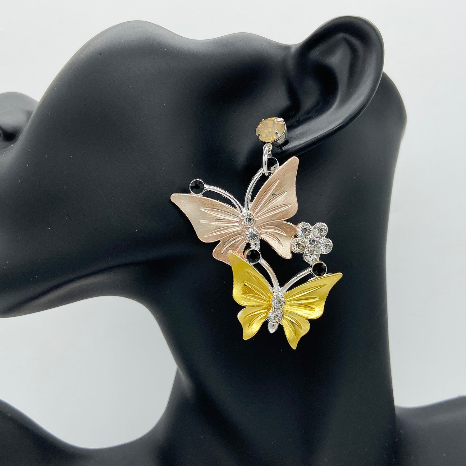 Beautiful Colorful Butterfly Drop Earrings for Women Pendant Dangle Earring