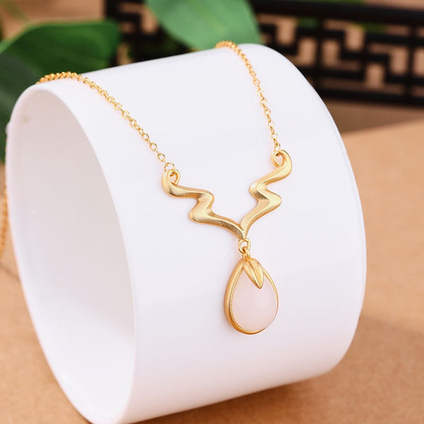 Inspired Ancient Gold Craft Inlaid Natural Hotan White Jade antler Necklace