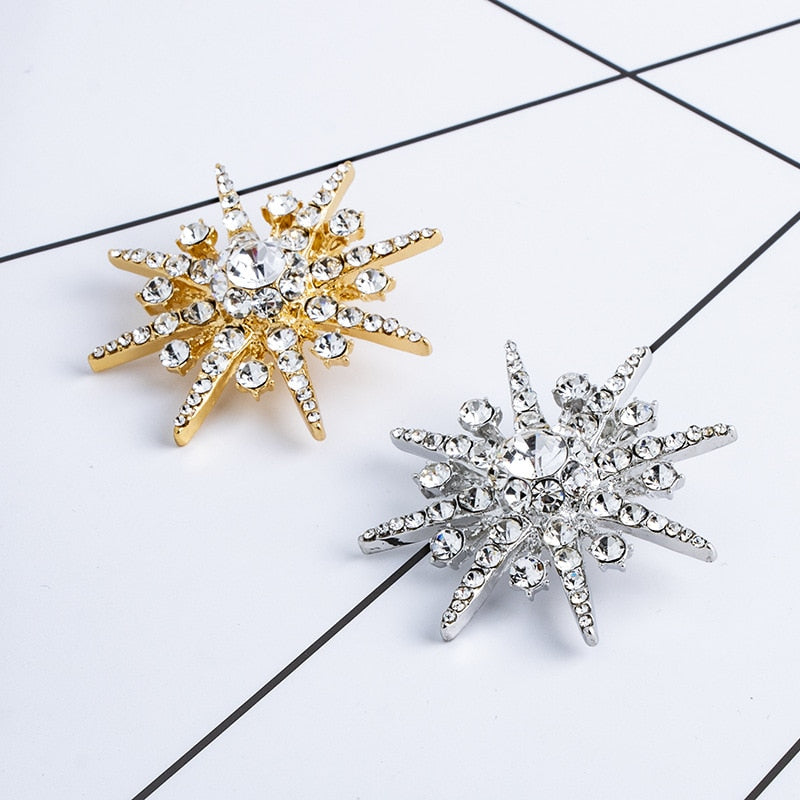 New High-end Rhinestone Star Brooch Sparkling Crystal Snowflake Lapel Pin