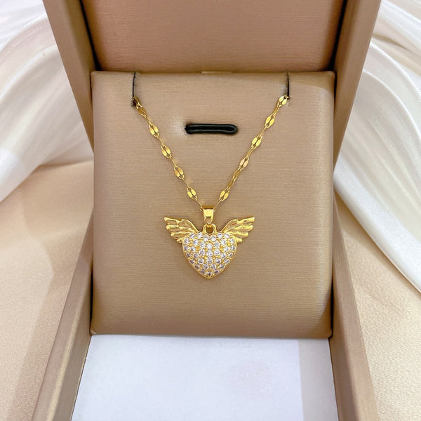 Gold Plated Cute Angel Wing Heart Pendant Neckalce For Women