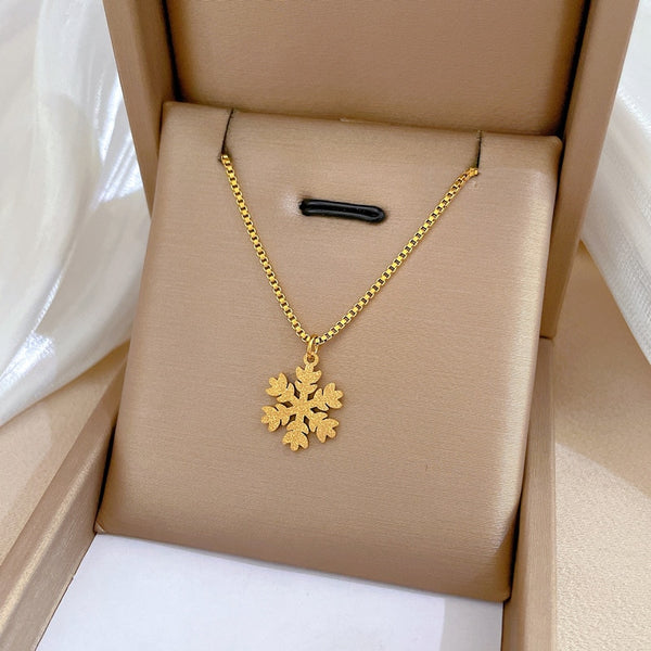 Fashion simple stainless steel necklace snowflake pendant necklace