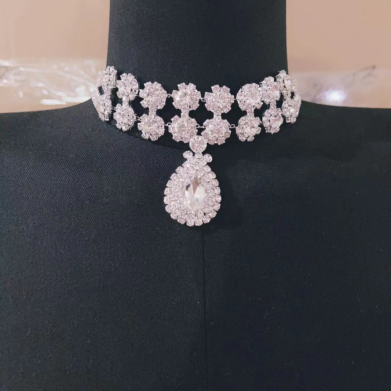 Fashion Luxury Double row Crystal Necklace Women