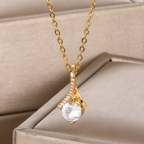 Golden Color Copper Zircon Women's Necklace