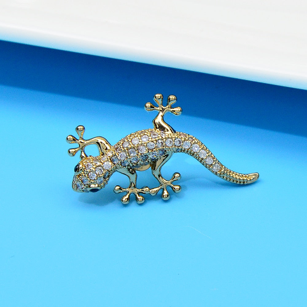 Zircon Small Lizard Collar Pin Brooch