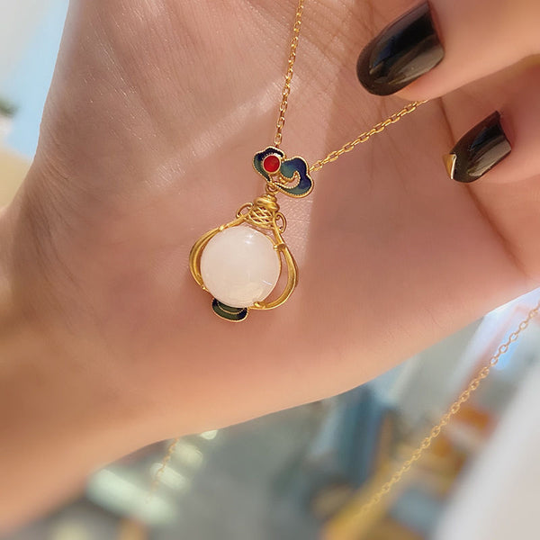 natural white Chalcedony gourd pendant necklaces