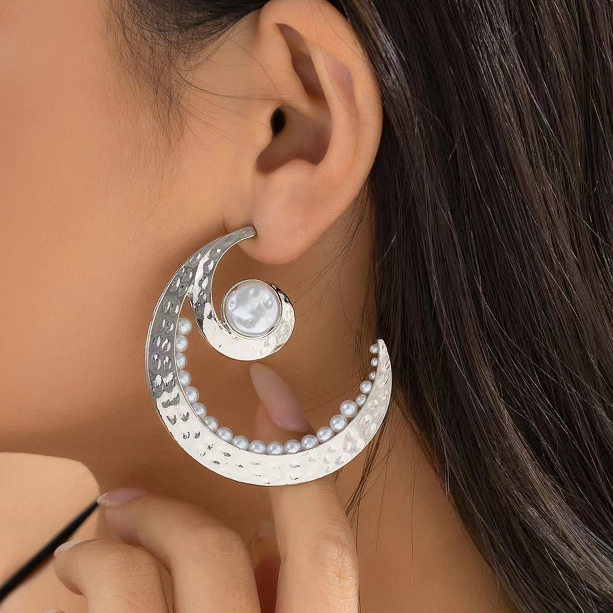 Exaggerated Vintage C Shape Metal Big Moon Hoop Earrings For Women