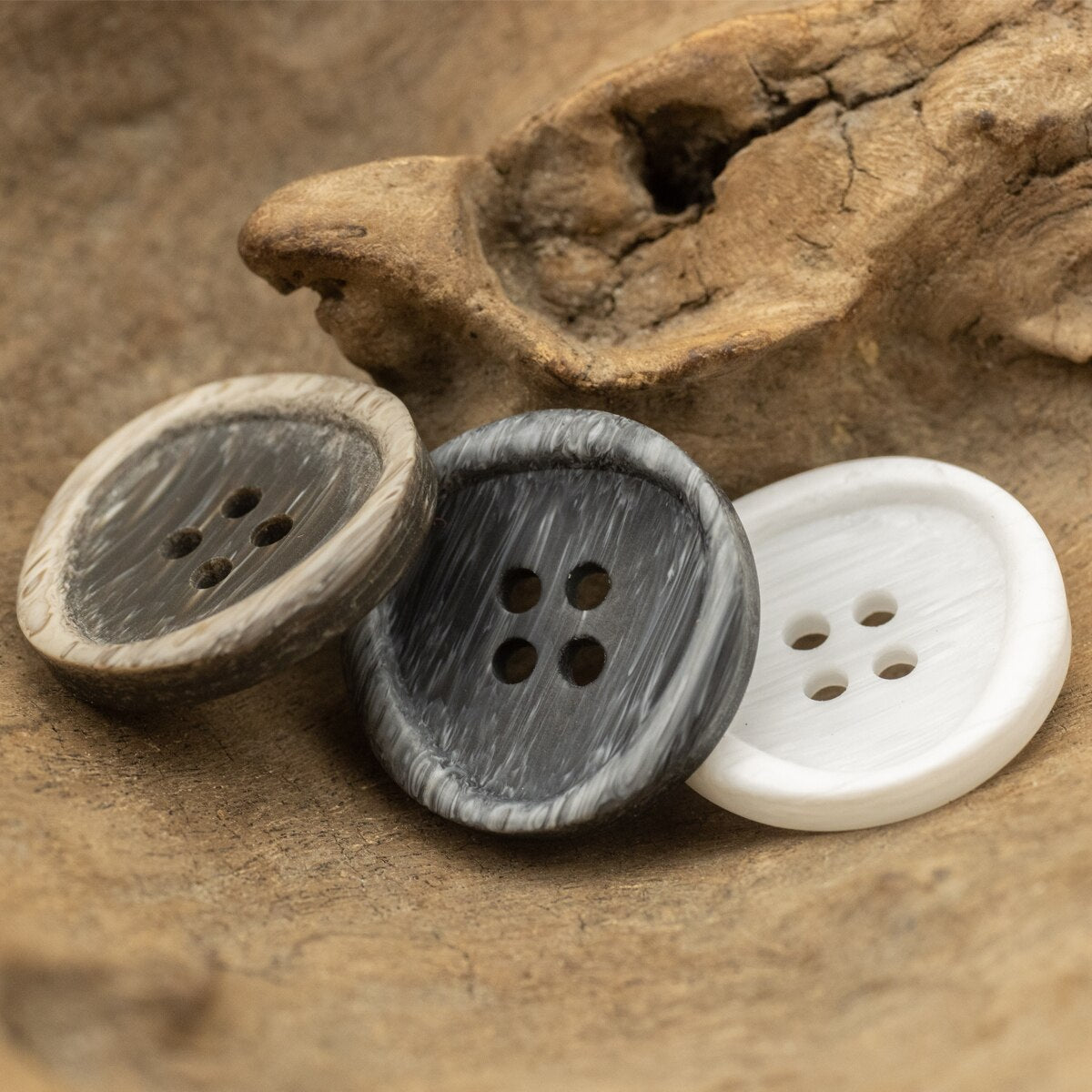 Irregular Wood Texture Imitation Resin Buttons