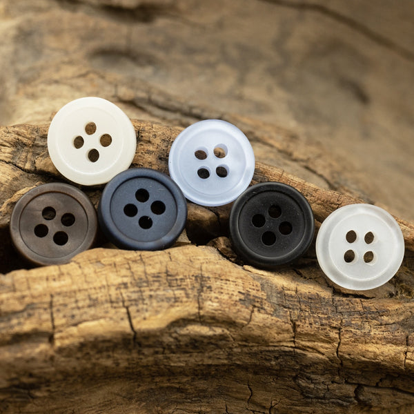 12pcs Pearly Lustre Shell Like Buttons