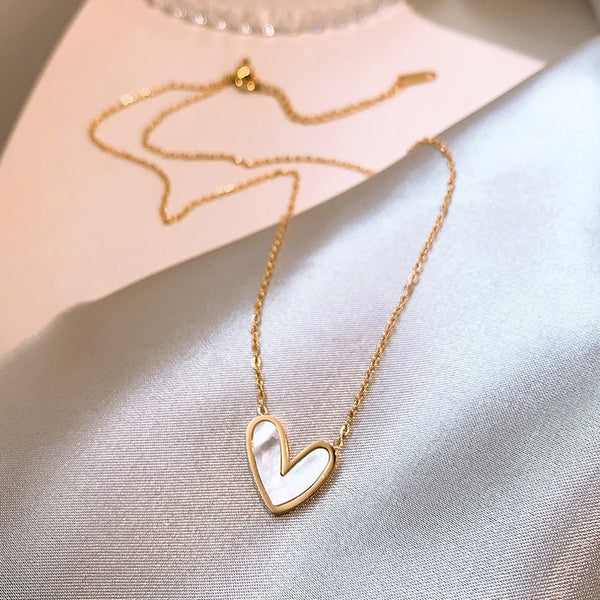 Classic Shell Heart Pendant Gold Color Stainless steel Necklace