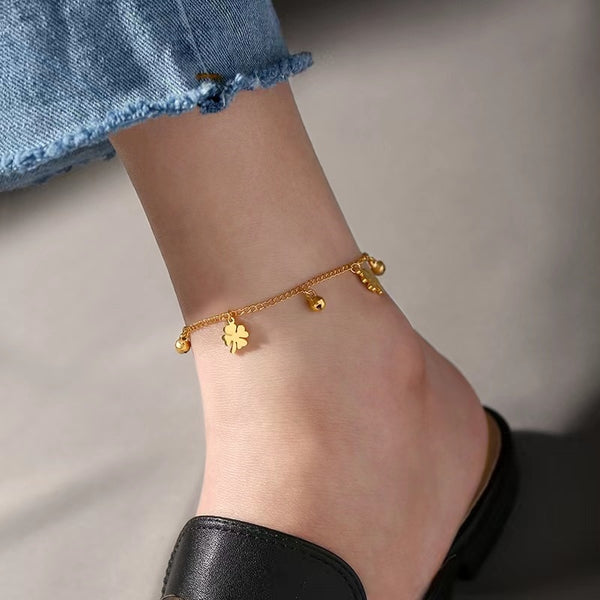 Fashion four-leaf flower and bell anklet for women