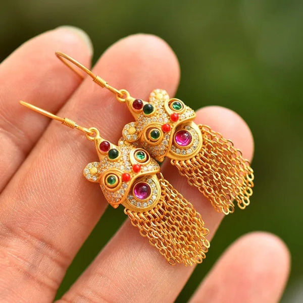 Ancient gold craft inlay wake up lion tassel earrings for women