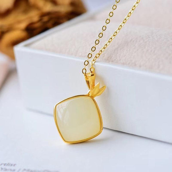 New Inlaid Natural Hetian White Jade Square Leaf Pendant Necklace