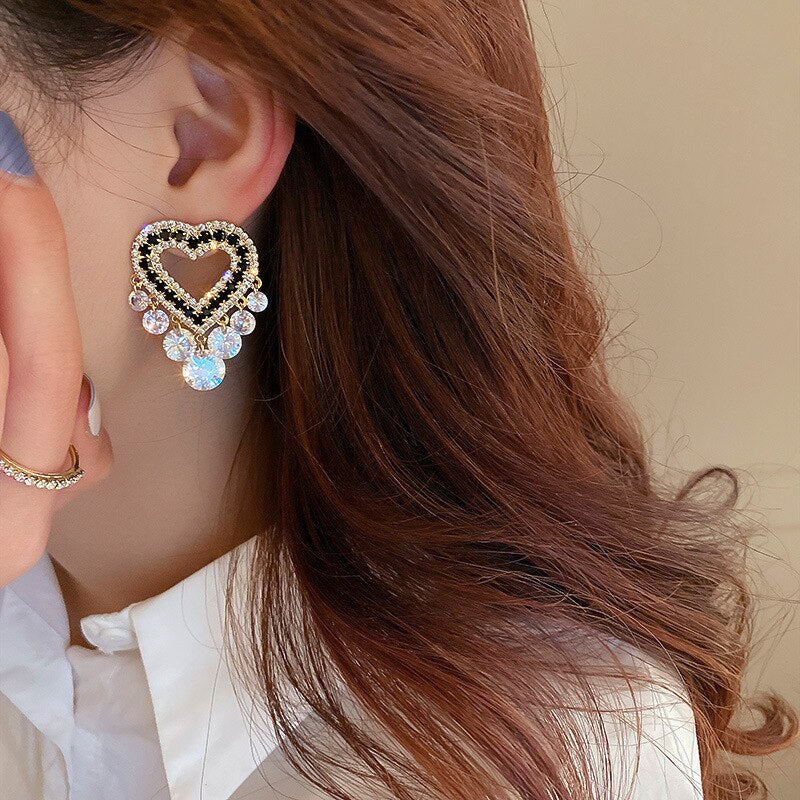 Hollow Heart Zircon Crystal Drop Earrings Ladys Rhinestone Dangle Earrings for Women