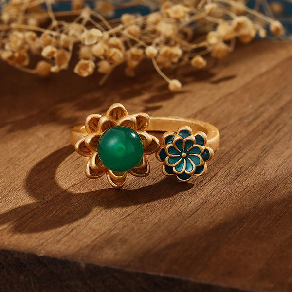 Ancient gold craft inlaid with natural green chalcedony beads enamel flowers vintage rings