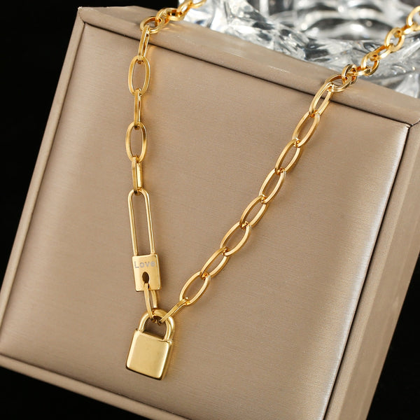 Stainless Steel lock catch Necklace For Women